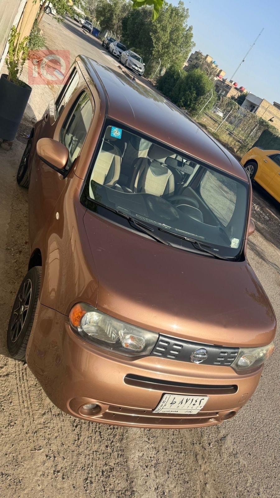 نيسان كيوب